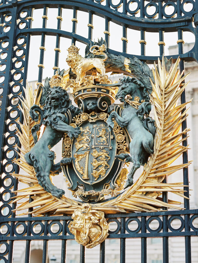 royal seal at Buckingham Palace