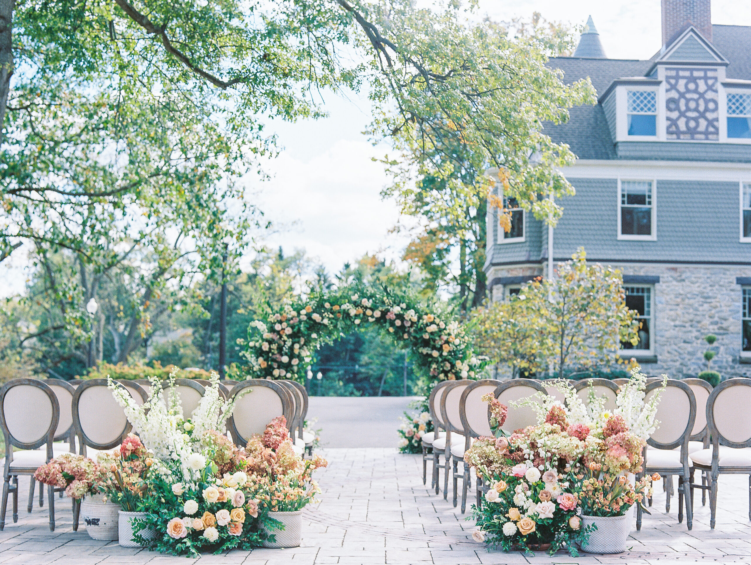 St. Michael's Coastal Garden Wedding by Destination Film Wedding Photographer Katie Trauffer