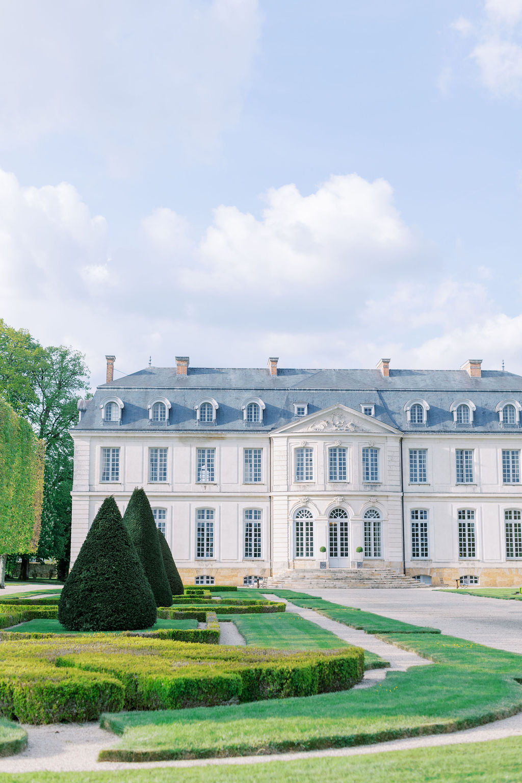 Ultimate Guide to Chateau du Grand Luce historic chateau and gardens