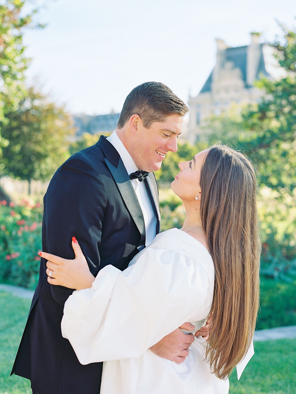 Paris Engagement Photoshoot in Jardin des Tuileries