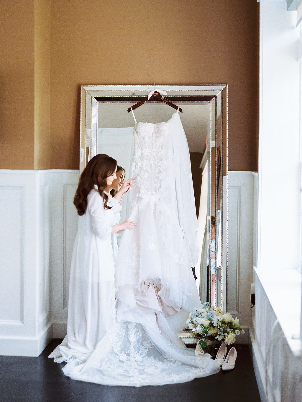 Ryland Inn Wedding with Romantic French Inspired Details - Katie ...