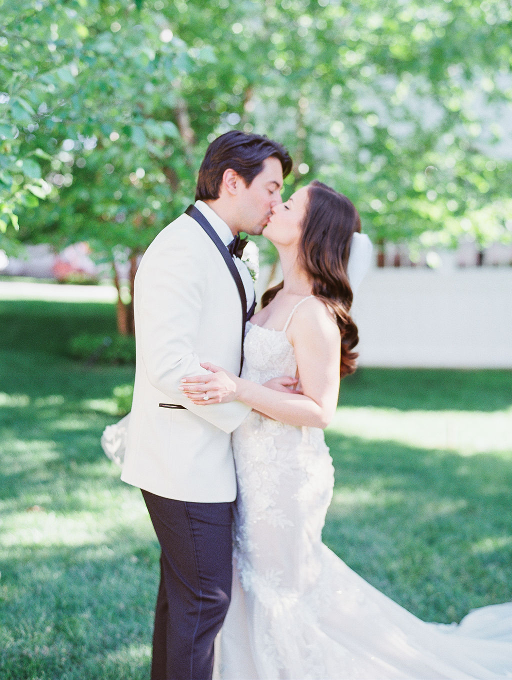 Romantic Ryland Inn Wedding Couples Portraits